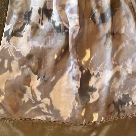 People and mauve RW&Co silky dress - Picture 6 of 7